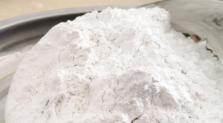 日用化學(xué)產(chǎn)品制造行業(yè)動態(tài) 創(chuàng)新驅(qū)動與市場新趨勢